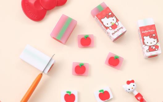 Showcase Hello Kitty Eraser unpackaged